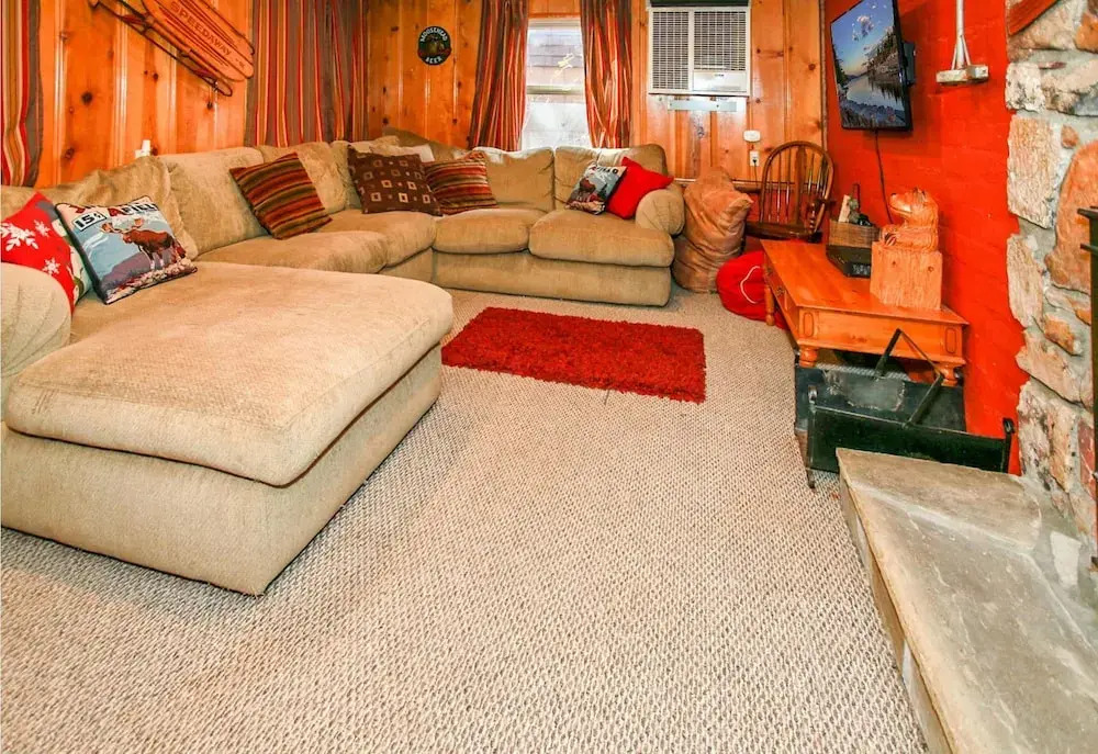 Bear Hug Hideaway