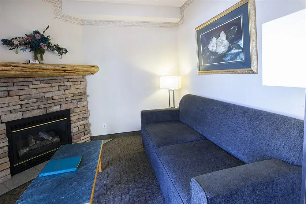 Waterton Glacier Suites
