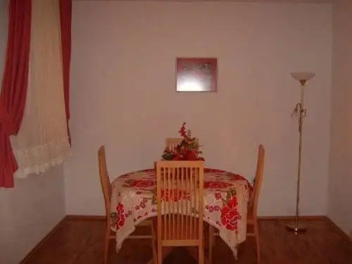Kice Apartments