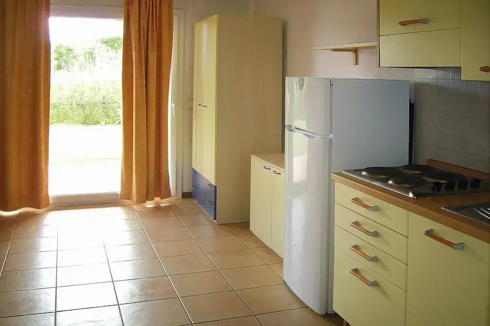 Spacious Corsica Stay for 8 Near Beach
