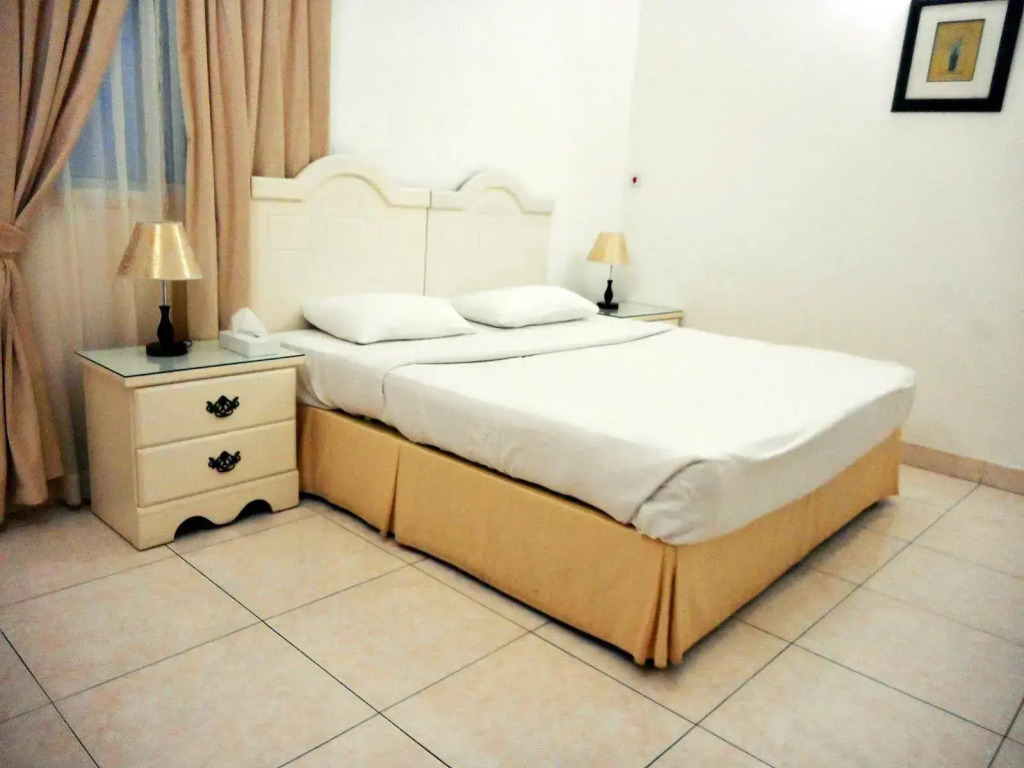 Tropicana Hotel