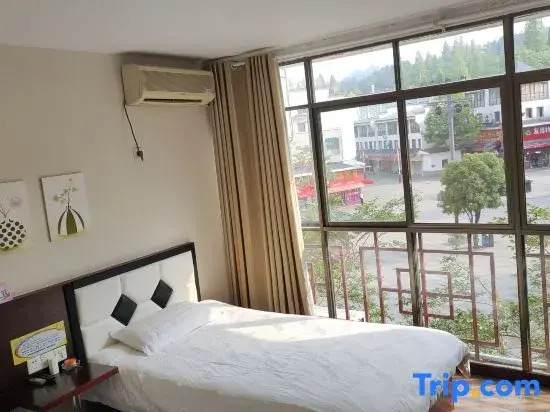 Jinggangshan Guangkelai Homestay (Tianjie Pedestrian Street)
