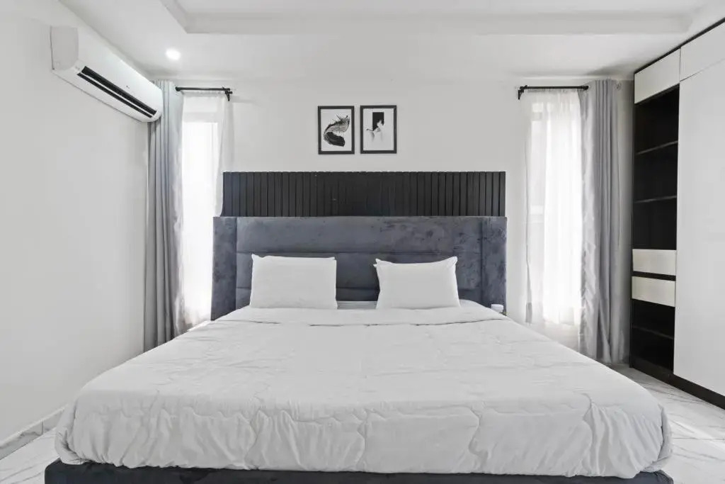 Luxury 2bedroom apartment with pool