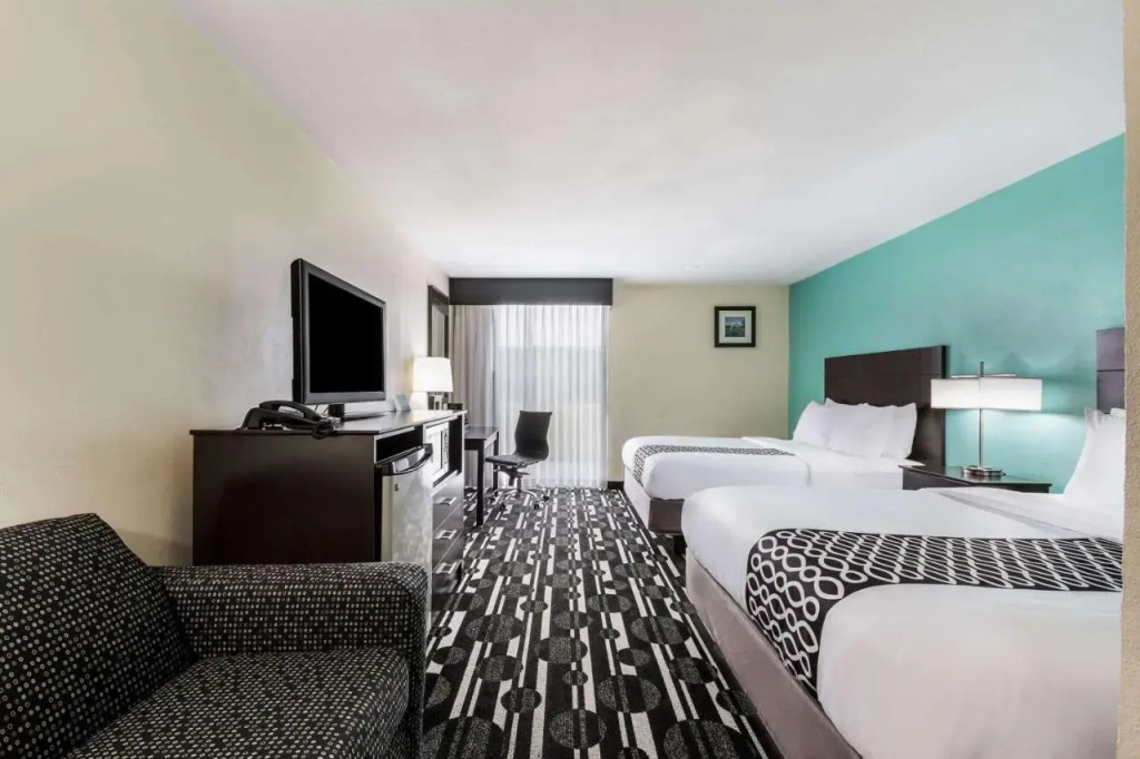 Bricktown Hotel & Extended Stay