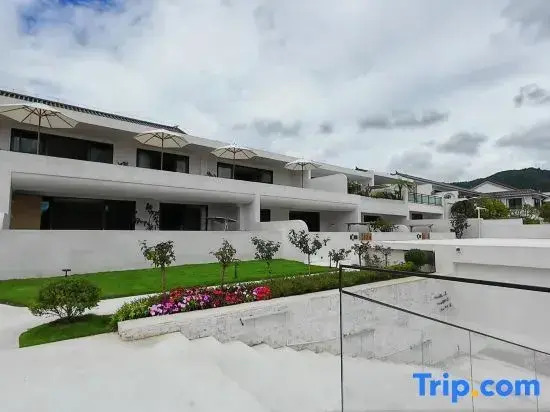 Tengchong Breeze and Courtyard Natural Hot Spring Homestay