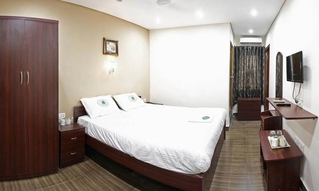 OYO 1001 Palmtree Corporate Anna Nagar