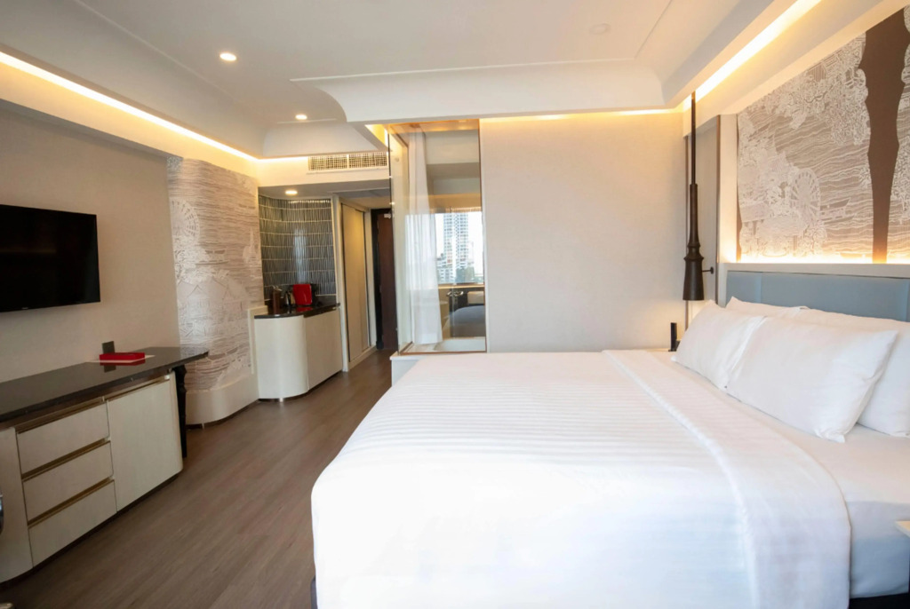Ramada Plaza by Wyndham Bangkok Menam Riverside
