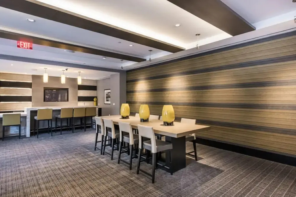 Global Luxury Suites at Town Center