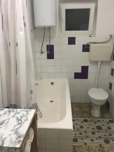 Room Bioci