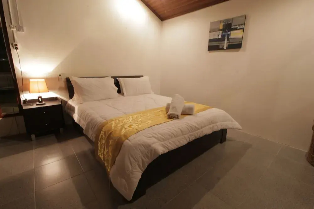 The Hawks Nest Resort