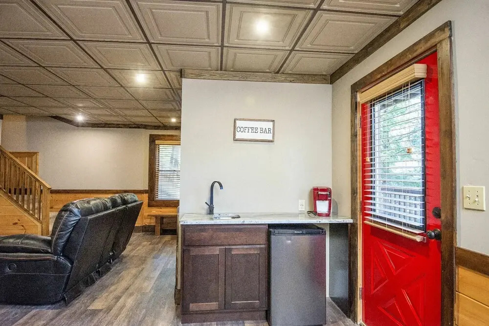 Cuddlin Up by Heritage Cabin Rentals