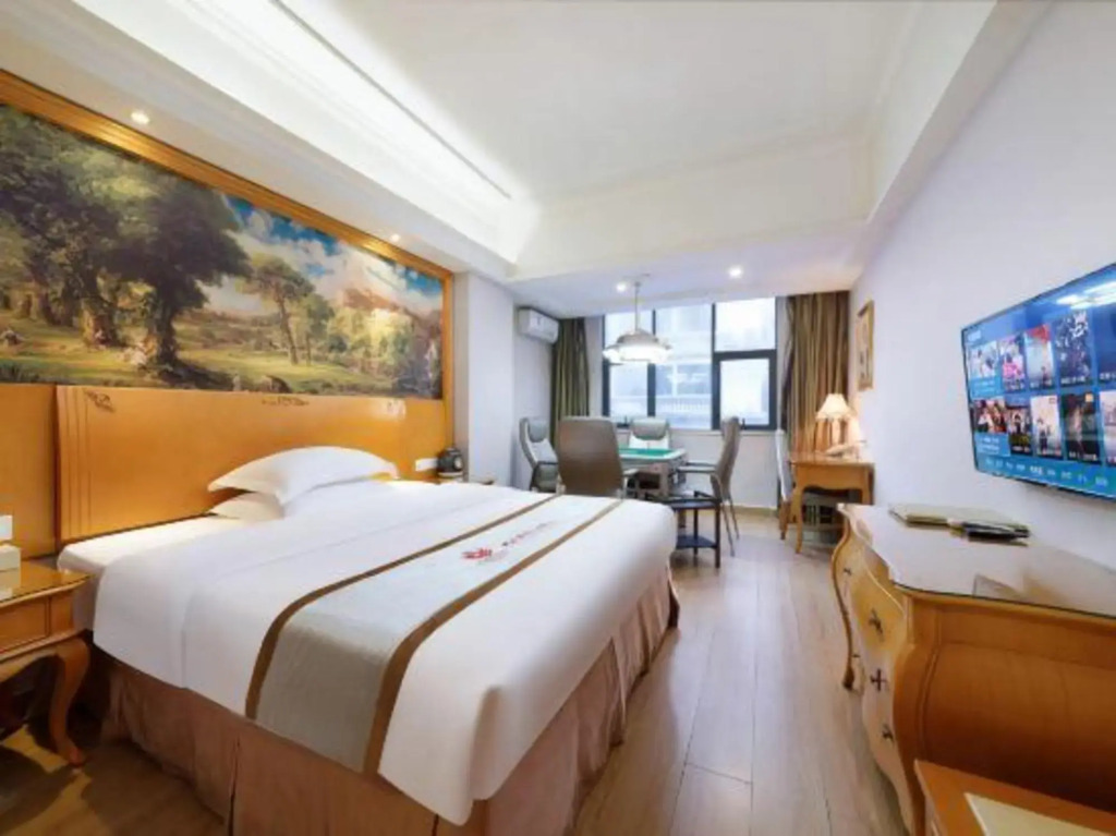Pengcheng International Chain Hotel