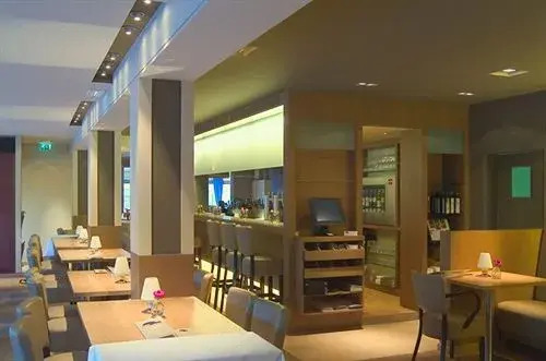Hotel Den En Heuvel