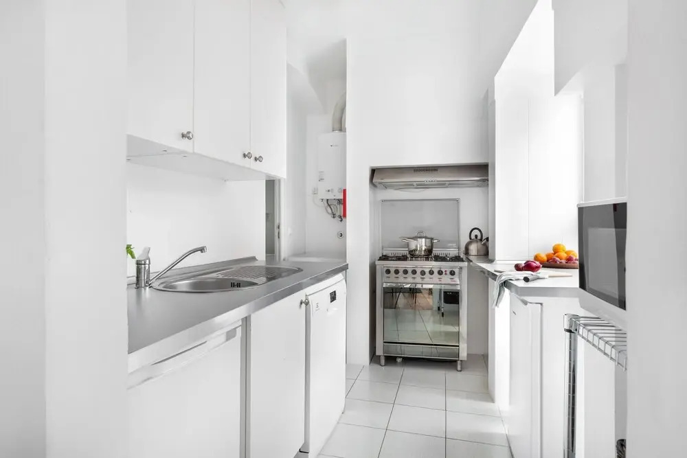 ALTIDO Stunning 4BR Apt w/terrace&seaview in Alfama