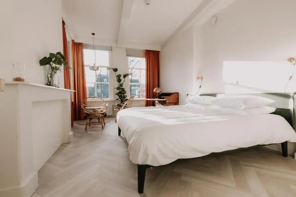 Brass Hotel