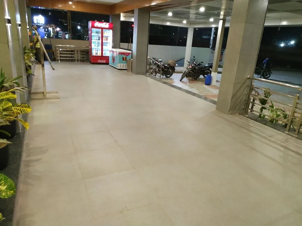 HOTEL SATKAR CHHATRAL