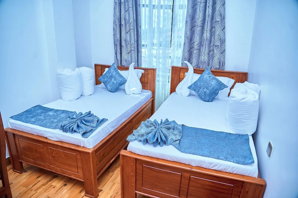 Sumni Hotel