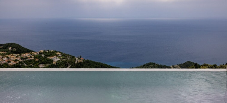 Anadeo Villas & Suites