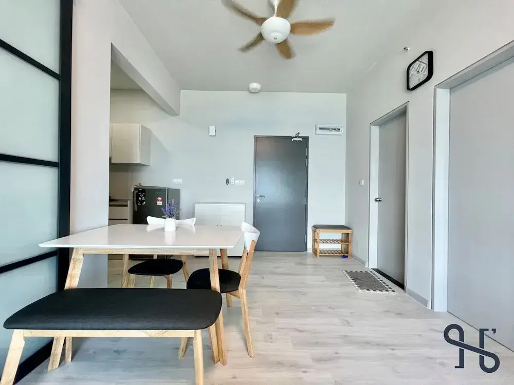 Homesuite Home at Jesselton Quay