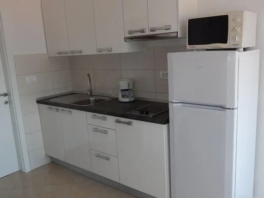 Apartment in Okrug Gornji Near the Beach