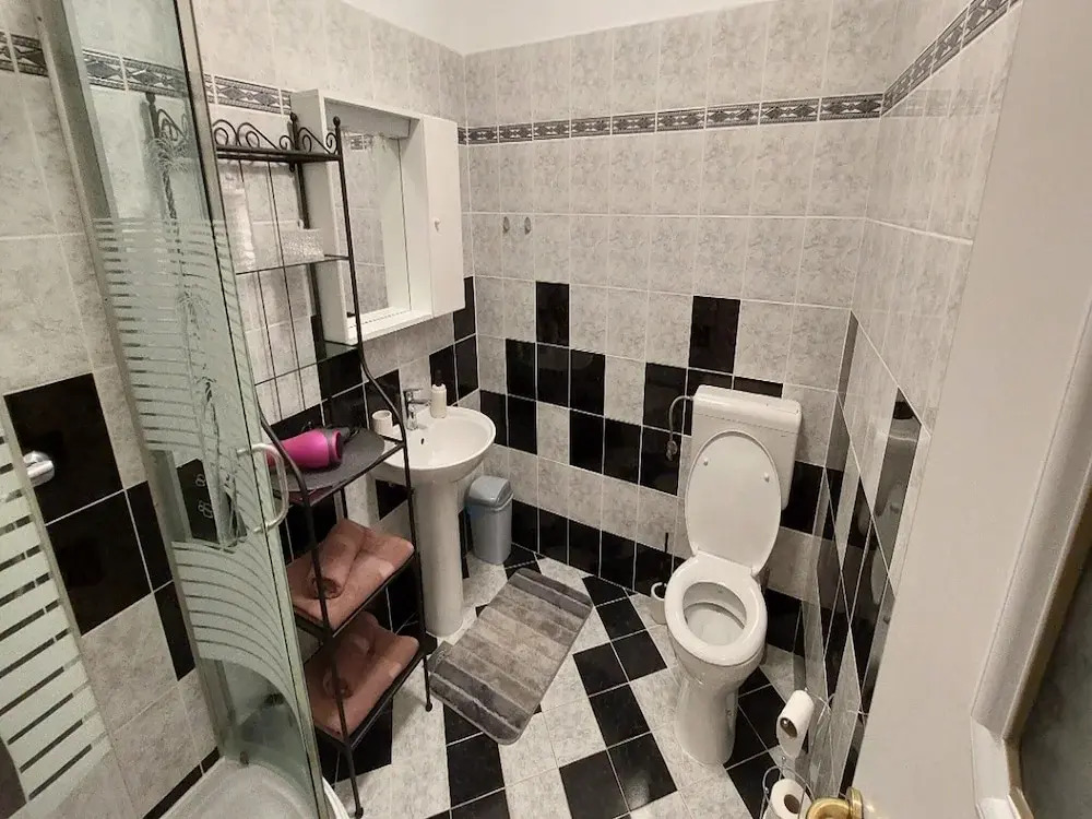 Rooms Argo