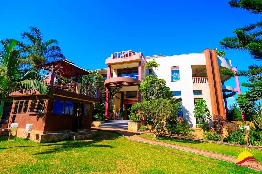 Shine Resort Hotel