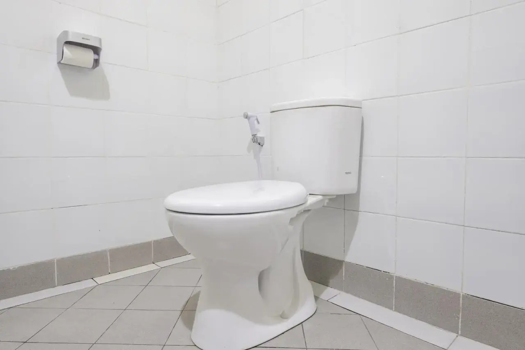 Super OYO 1568 Stasiun Ka Cirebon Guest House