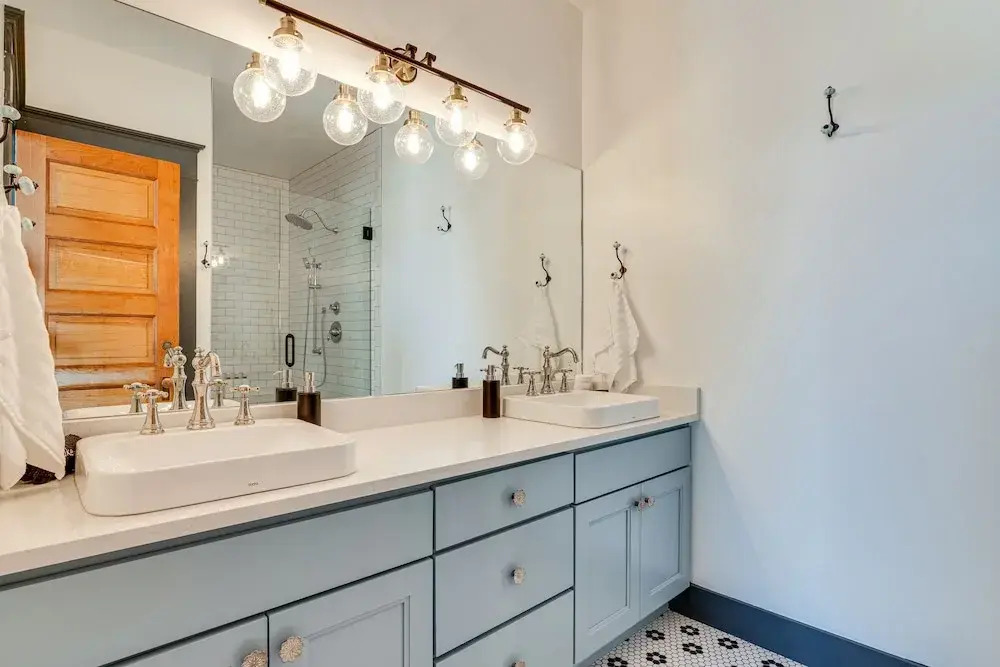 Florence Vacation Rental w/ Rooftop Deck!