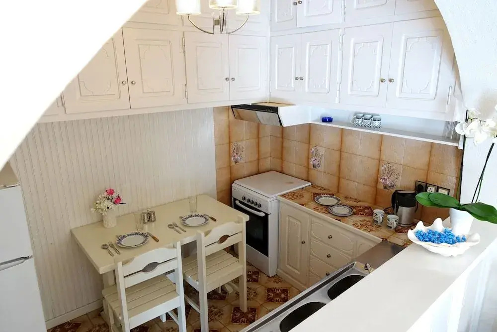 Le Coq Apartments