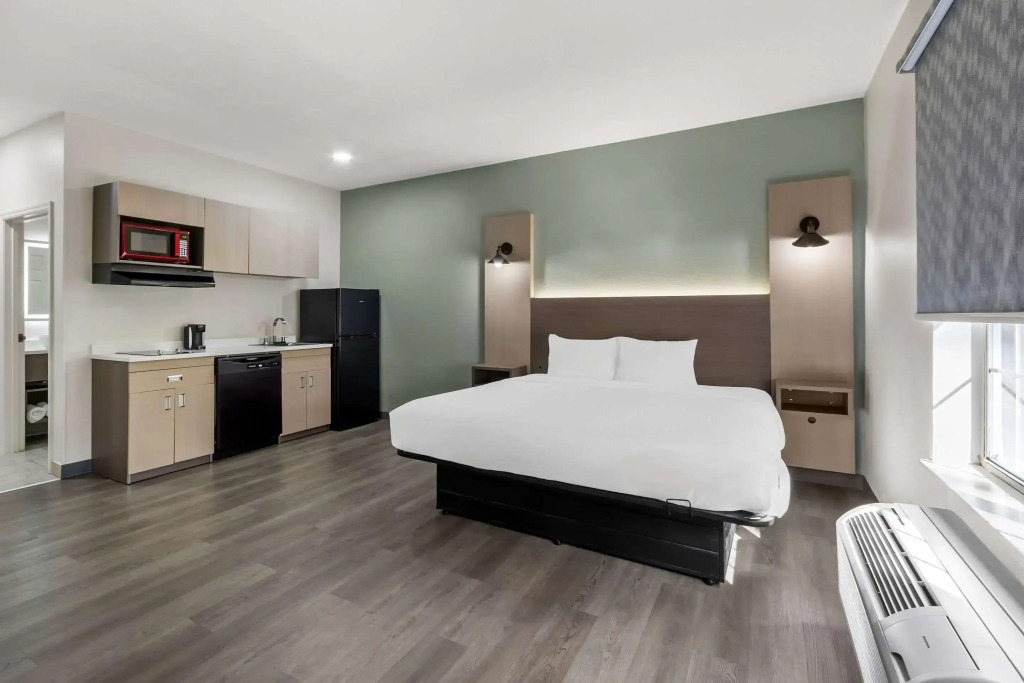 MainStay Suites Columbia Harbison