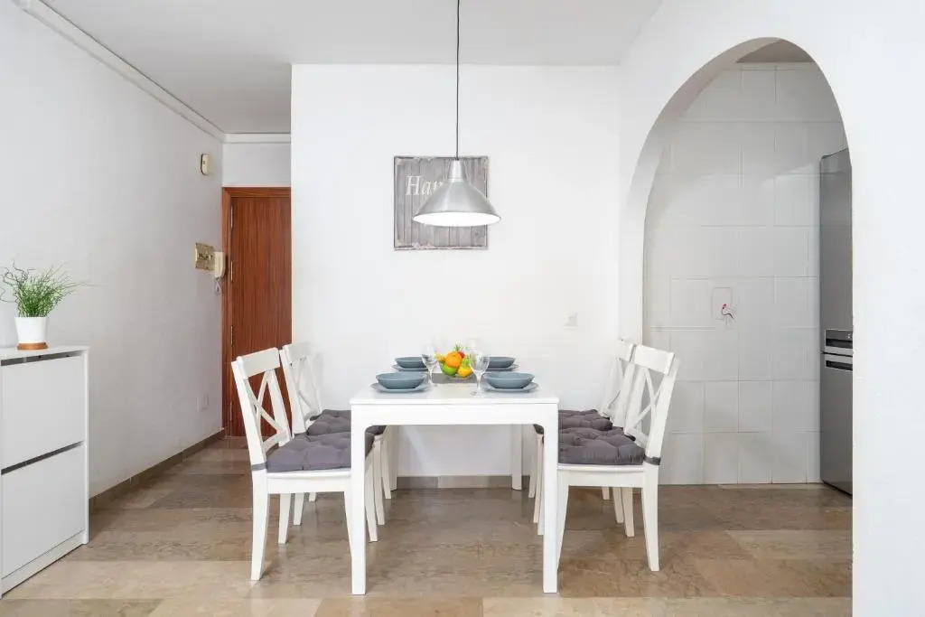 Central gem in Los Boliches SOHO with wifi and tv ref77