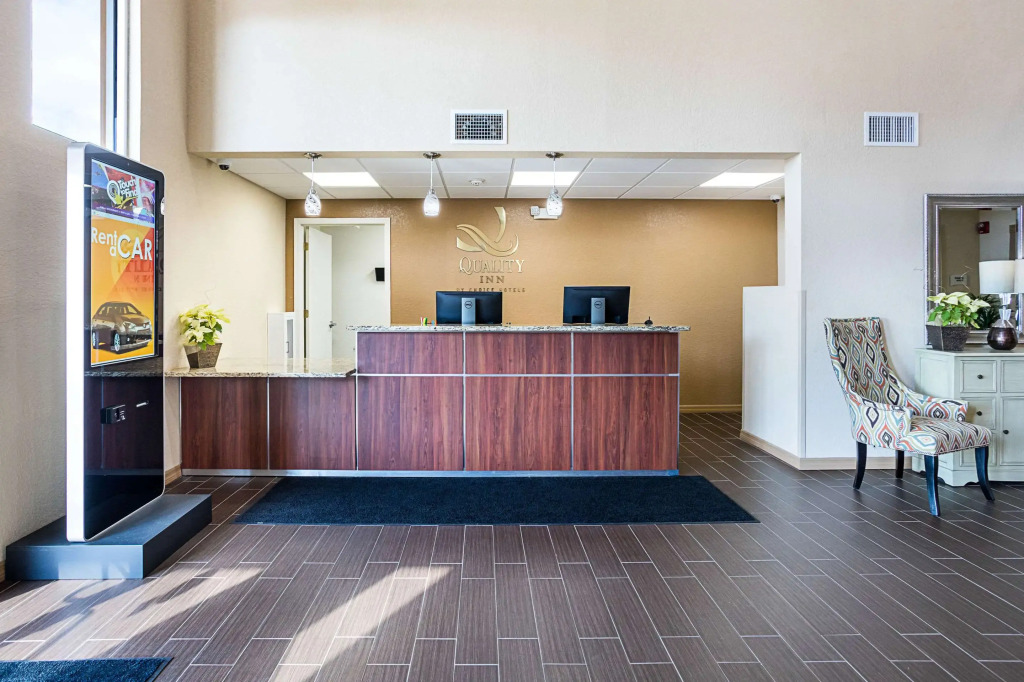 Quality Inn & Suites Heritage Park