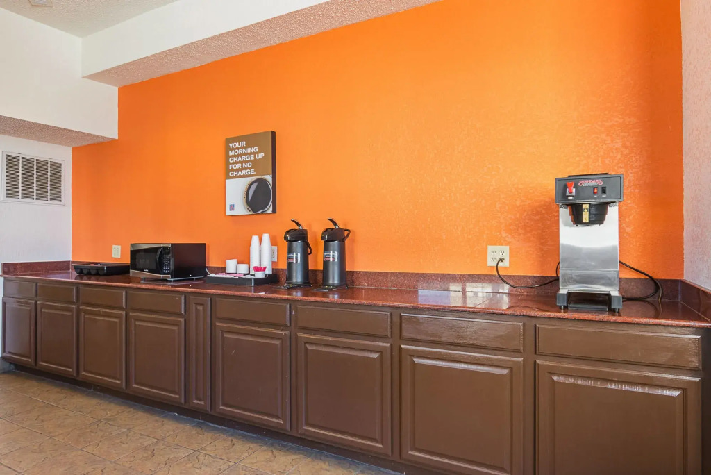Baymont Inn And Suites Waterloo