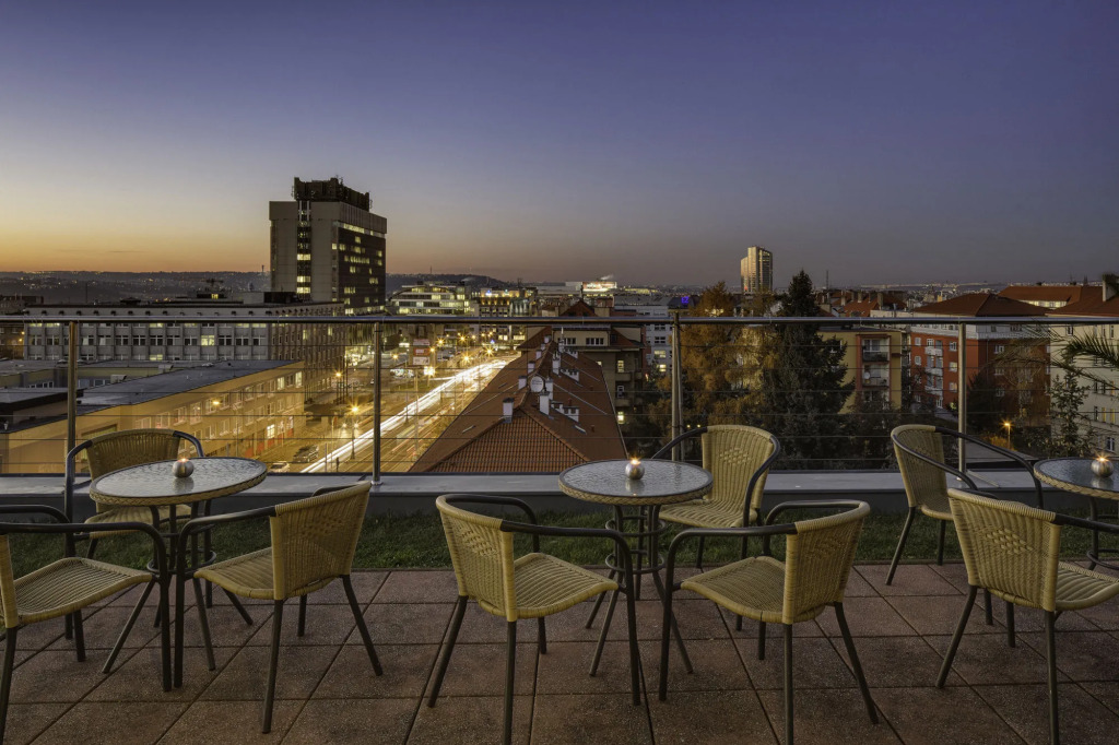 Hotel Oya