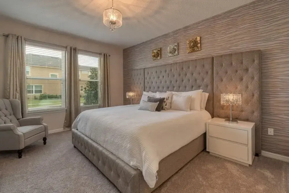 "sanitized" Solara Beautiful Home! 4 Bedroom Townhouse by Redawning