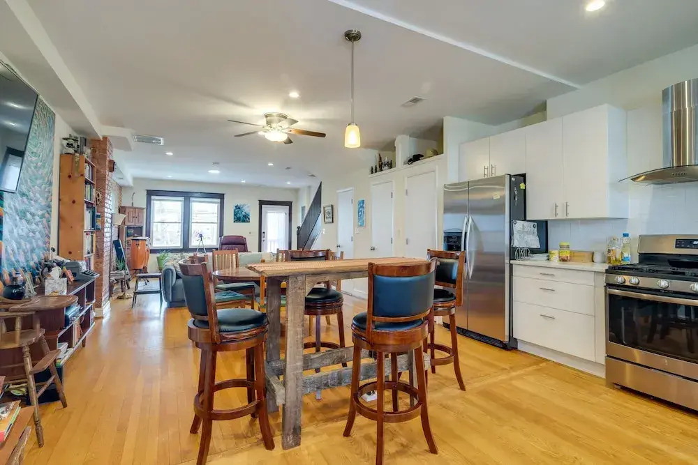 Washington, DC Townhome w/ Deck + Gas Grill
