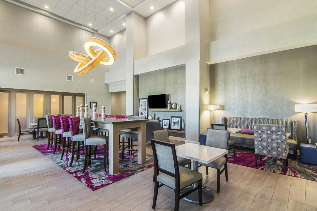 Hampton Inn & Suites-Dallas/Richardson