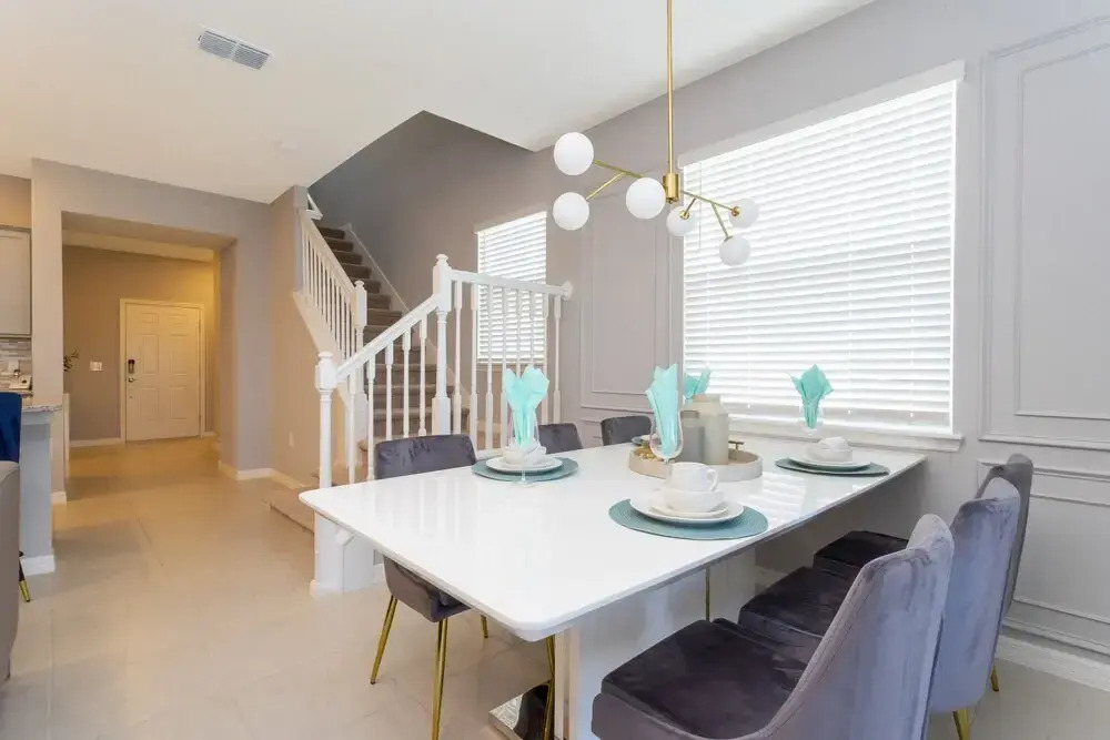 637 Windsor Island Resort 5Bd 11G 113944