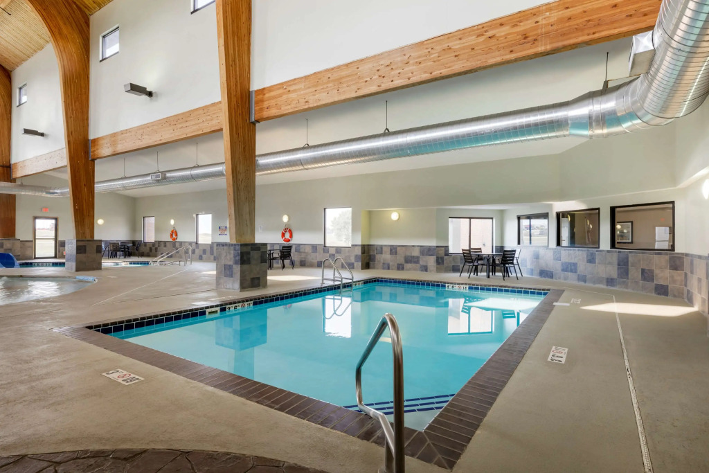Best Western Watertown Inn & Suites