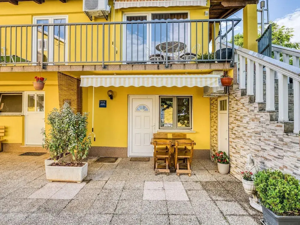 Secluded Holiday Home in Lovran With Garden