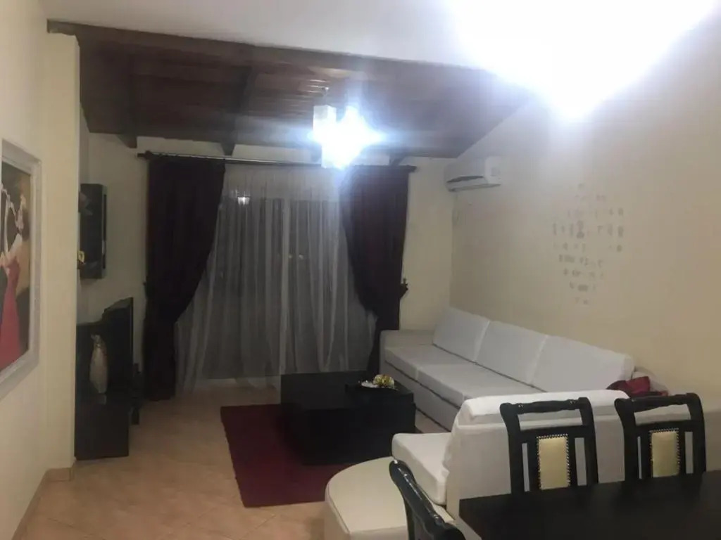 Lovely 2 bedroom apartment