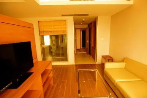 Starway Nanjing Phoenix Globle Branch Hotel