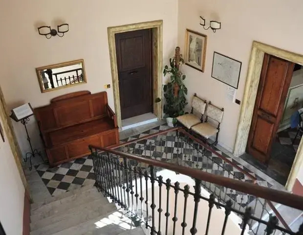 Palazzo Senape De Pace