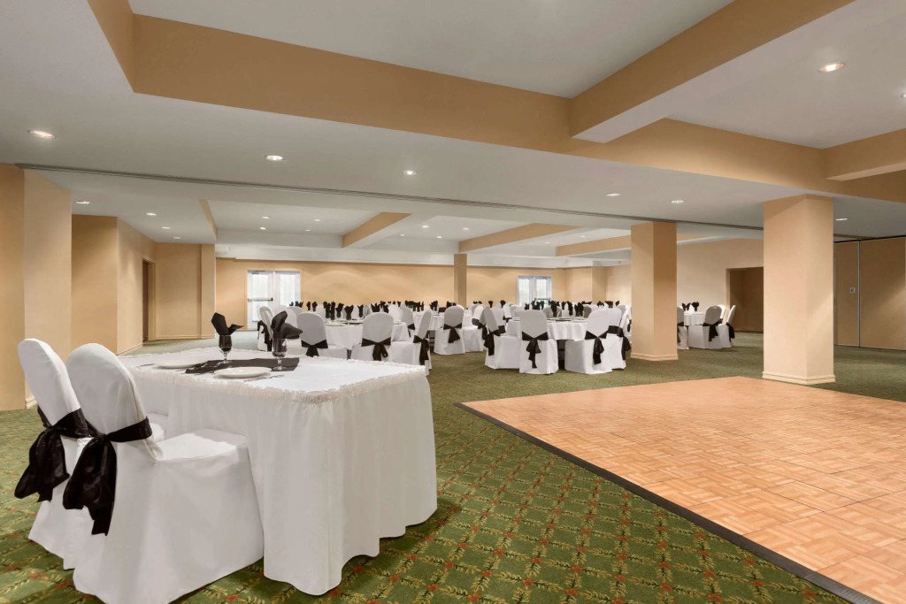 Days Inn by Wyndham Oromocto Conference Centre