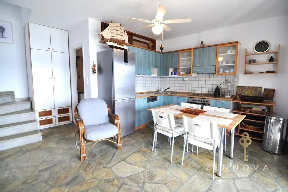 Zennova 43 Pirgadikia Sky & Sea Home