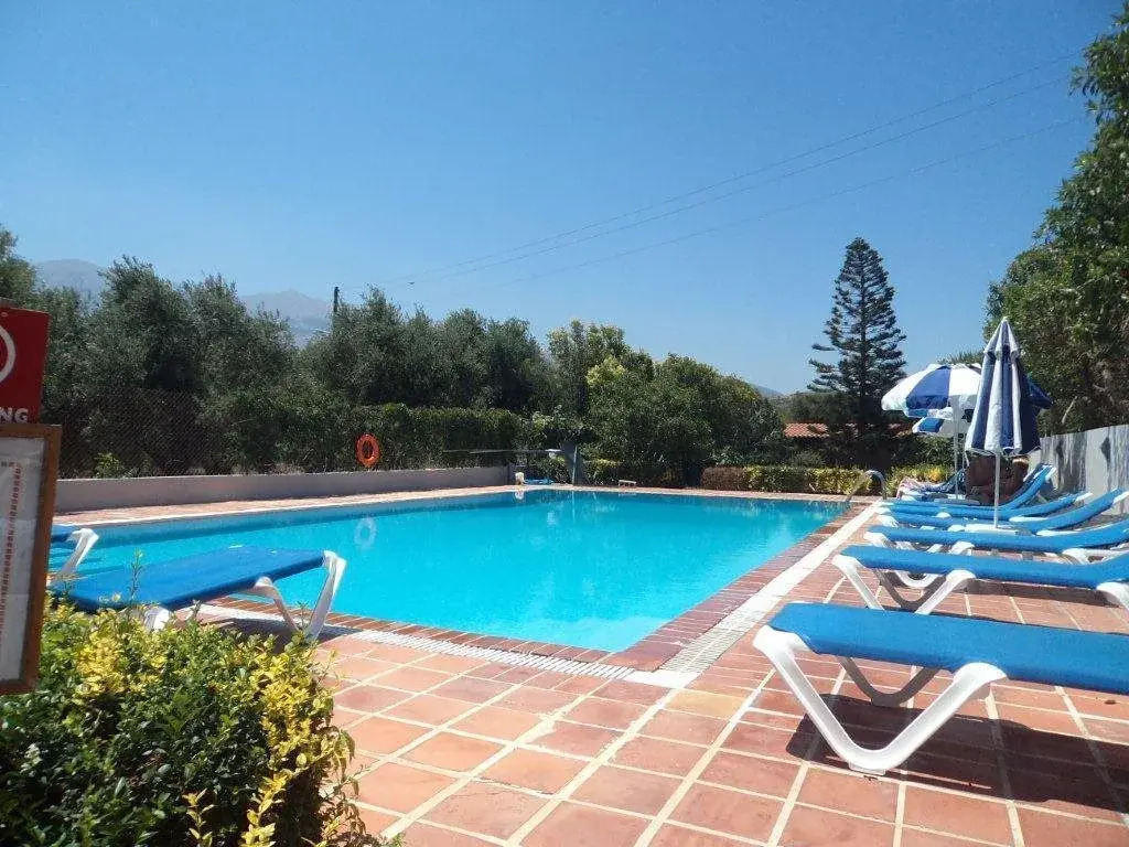 Eleni Apartments
