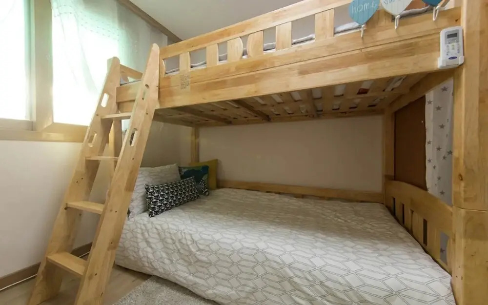 Seoul Rooftop Moonlight Guest House