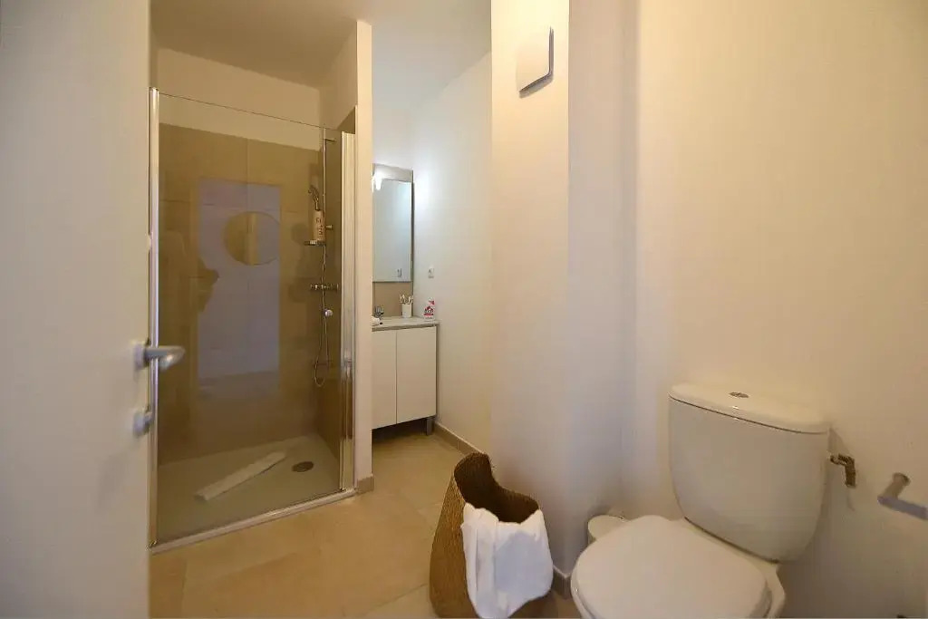 Résidence Marina di Bravone - appartement 10 personnes Vue Mer RDC N70-71