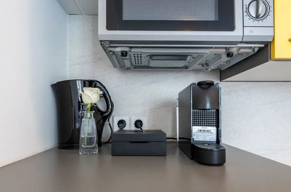 FeelGood Apartments SmartLiving | contactless check-in