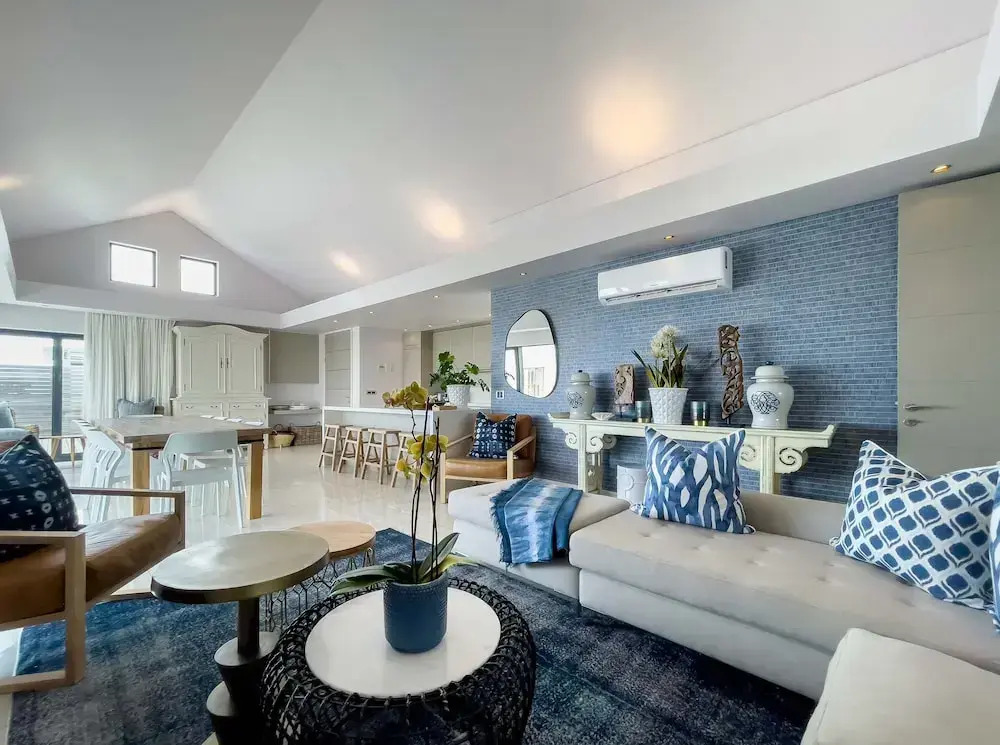 Le Paradis Penthouse Apartment